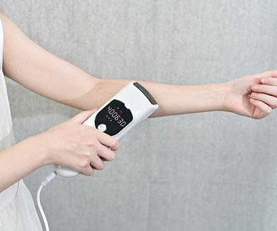 如何挑選一款好用家用脫毛儀?(圖2) 如何挑選一款好用家用脫毛儀?(圖2)